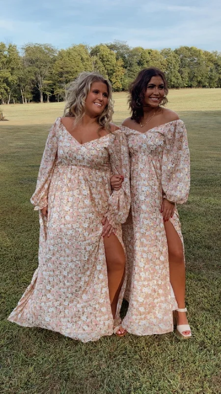 ECB Exclusive: Timeless Romantic Chiffon Maxi Dress, Pink Floral Stylish Maxi Dress with Pleats